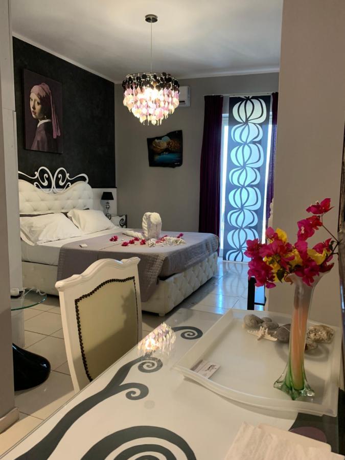 B&B A Due Passi Dal Mare Taormina Luaran gambar