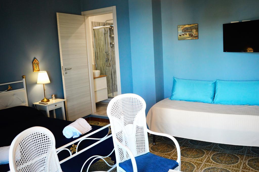 B&B A Due Passi Dal Mare Taormina Luaran gambar
