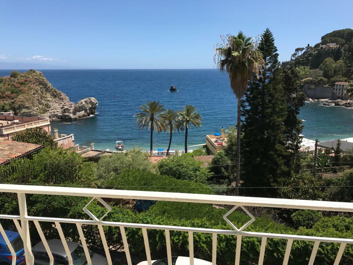 B&B A Due Passi Dal Mare Taormina Luaran gambar
