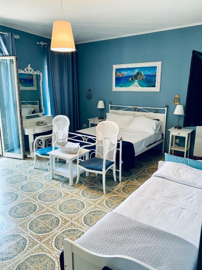 B&B A Due Passi Dal Mare Taormina Luaran gambar